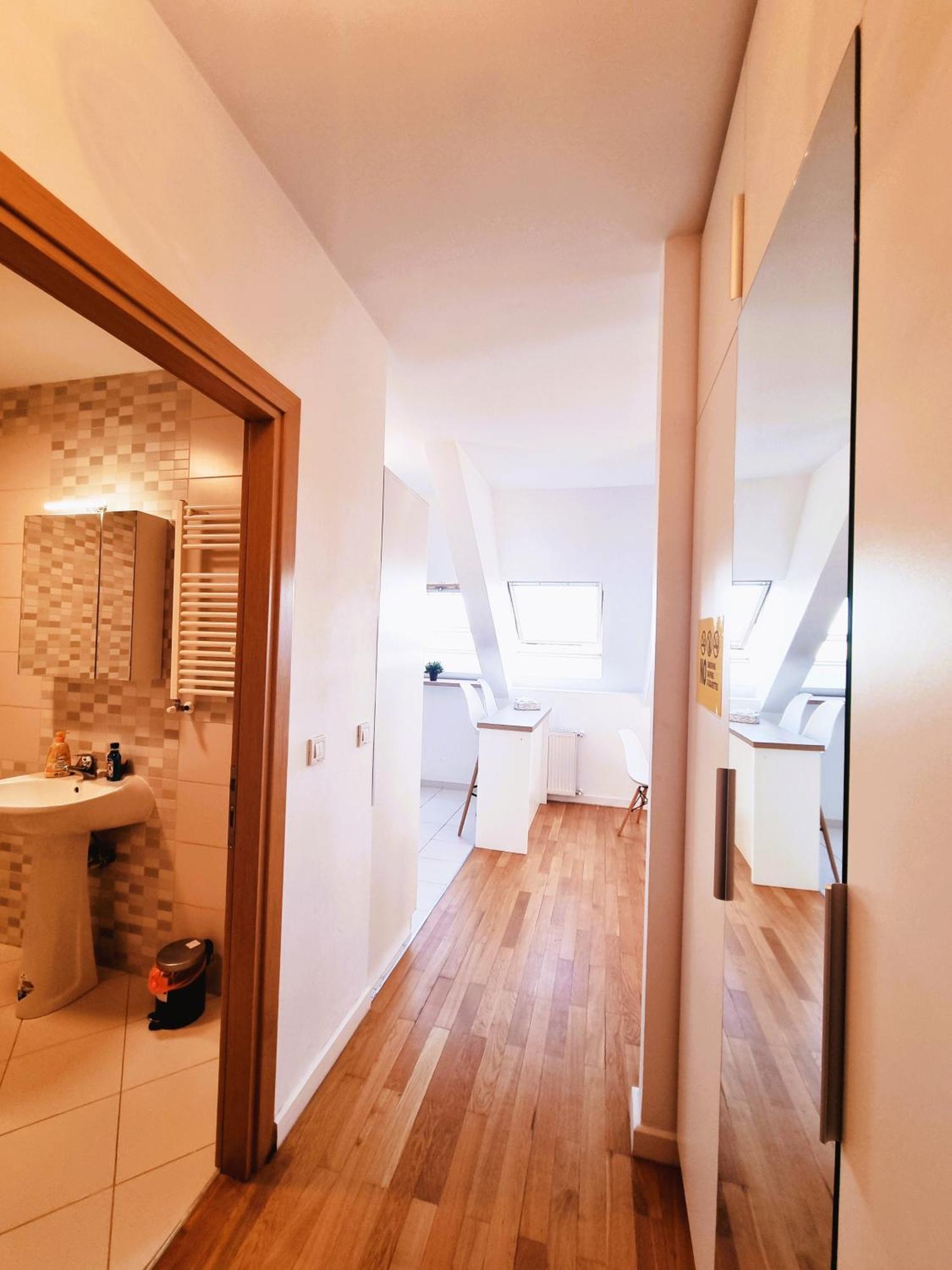 Bucharest Central E Apartment מראה חיצוני תמונה