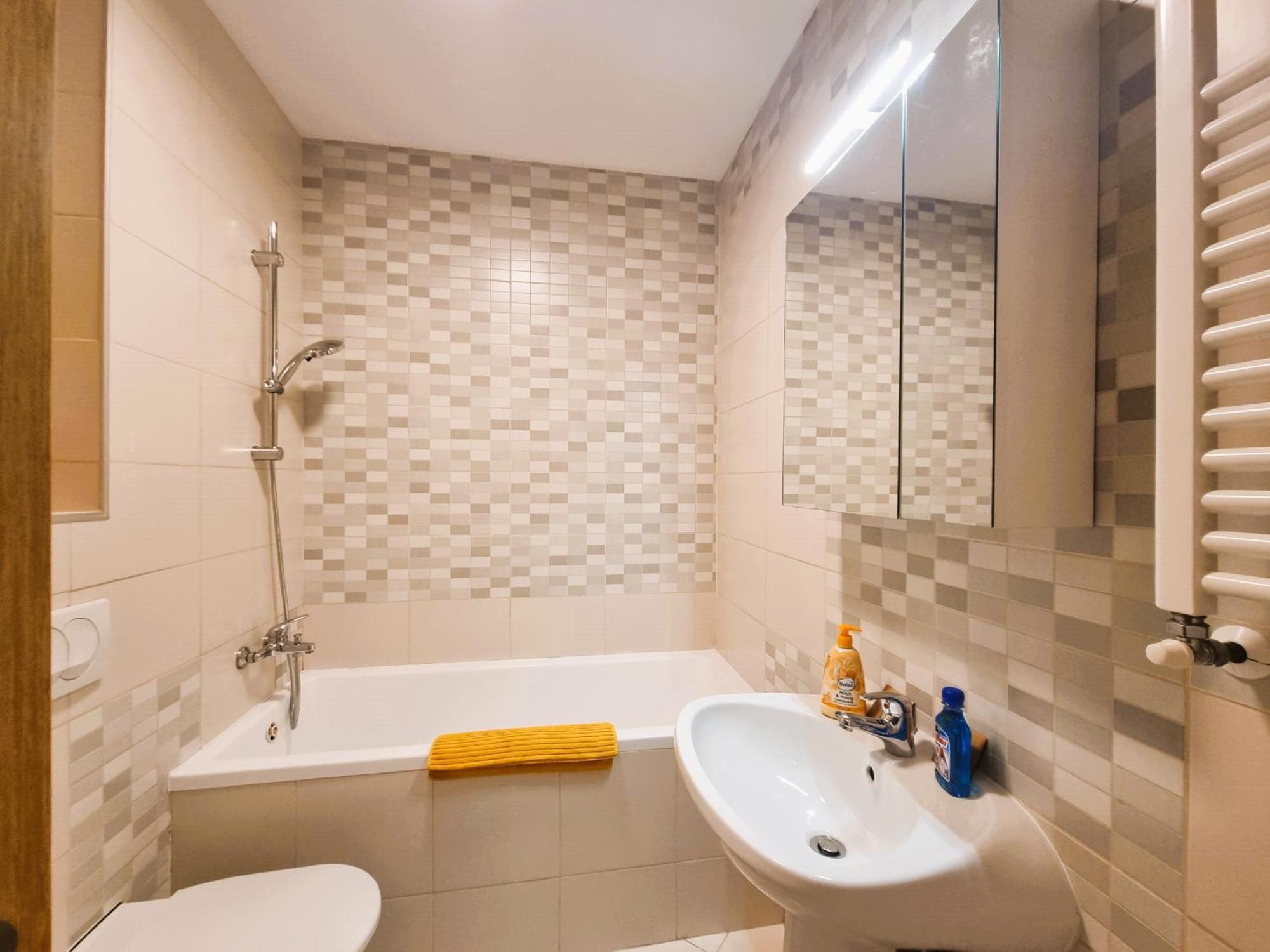Bucharest Central E Apartment מראה חיצוני תמונה