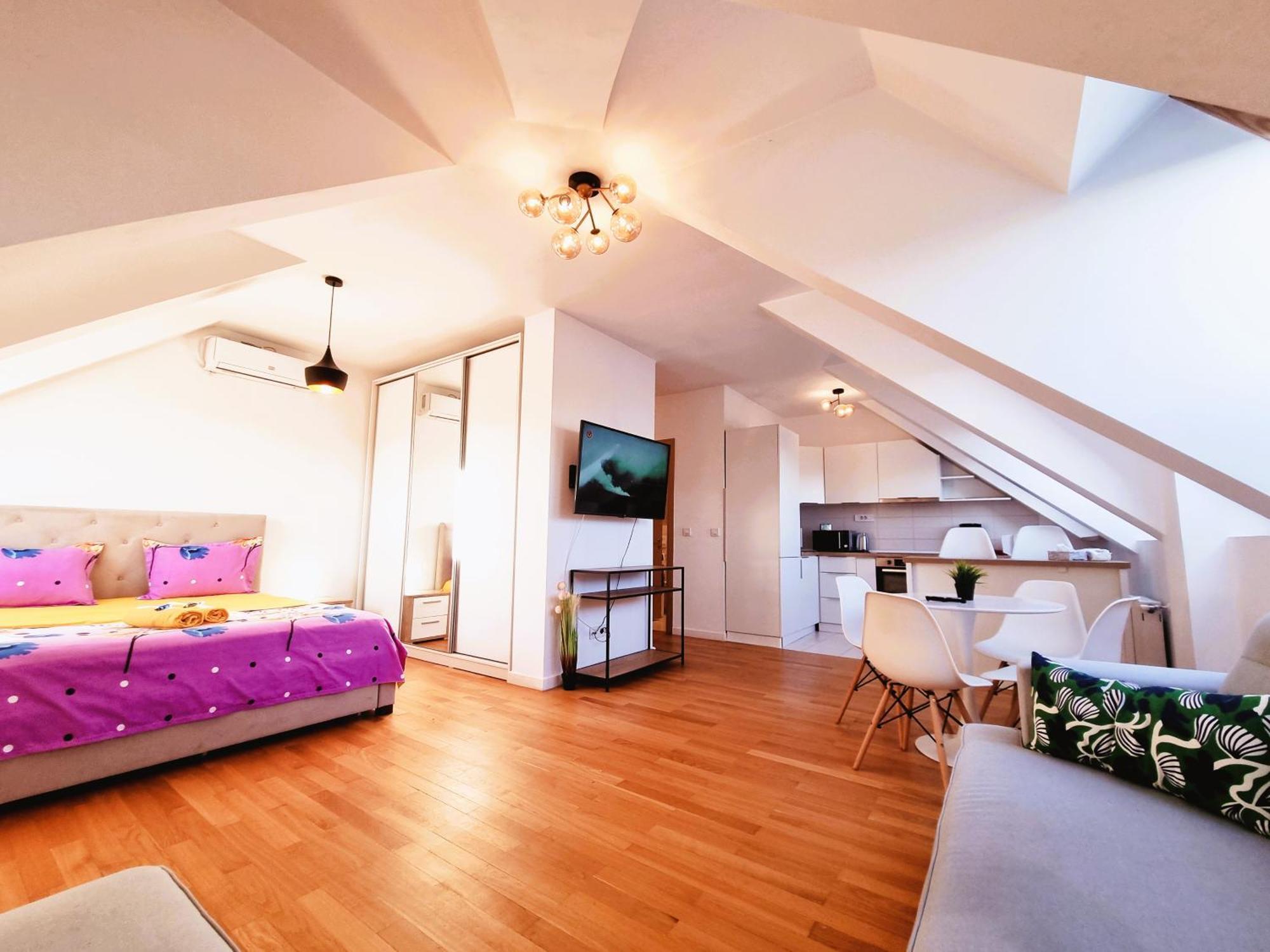 Bucharest Central E Apartment מראה חיצוני תמונה